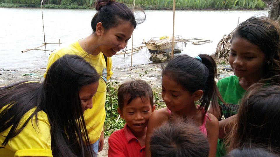 CEA volunteers Marie Concepcion Salatan and Stephanie Bigno