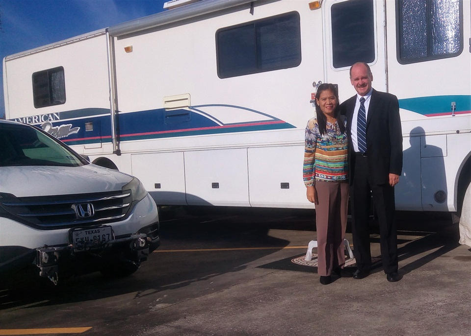 Ron and Gigi in front of RV