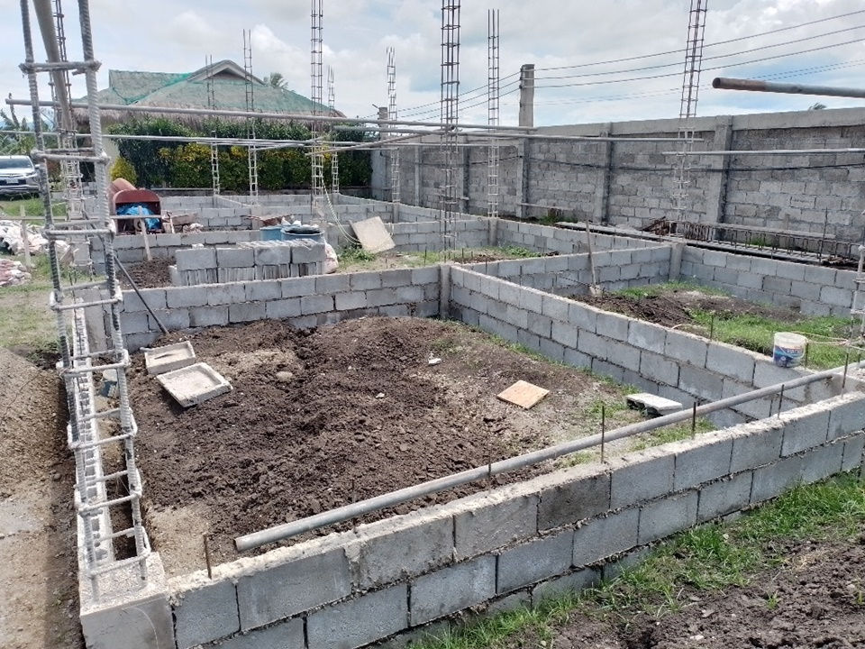 Ongoing construction work of staff and visitor housing building.